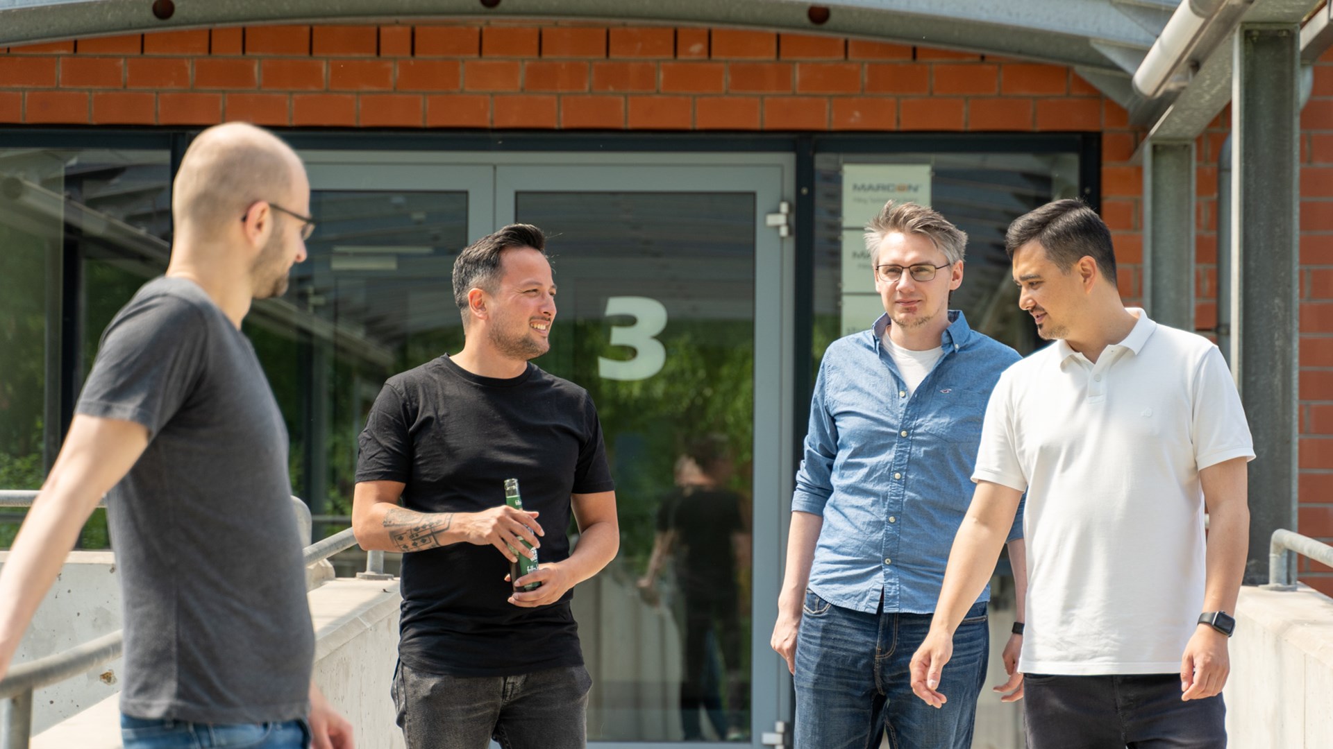 Ein Teil des MBWebTech-Teams Ein Teil des MBWebTech-Teams